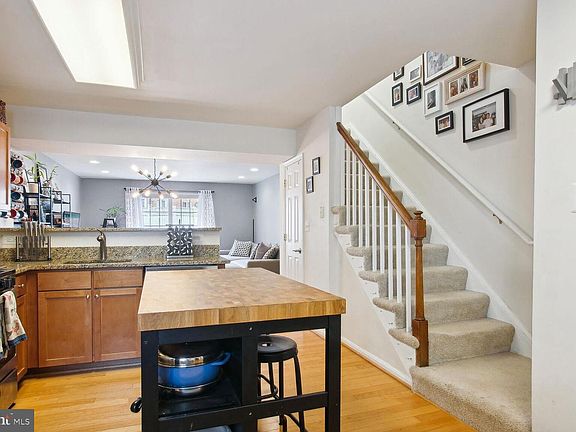 4th image of 1611A N Van Dorn St
