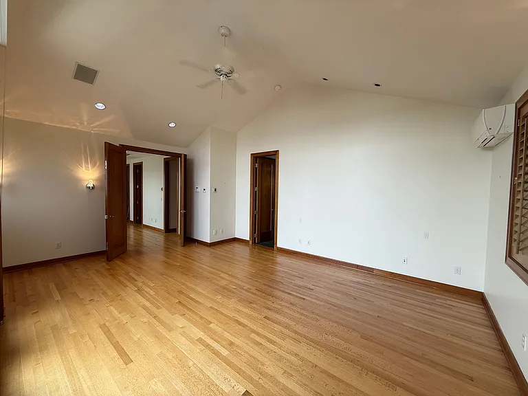 7275 N Mercer Way — Photo 36