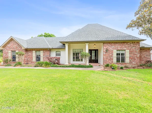 5908 John Boudreaux Rd, Abbeville, LA 70510