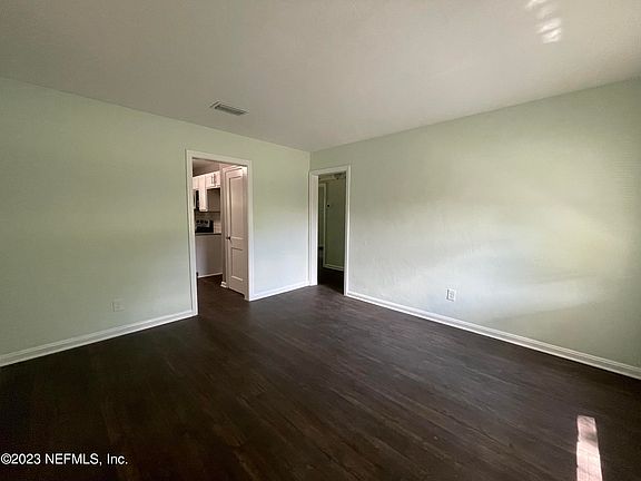 5th image of 5149 ENSIGN Avenue