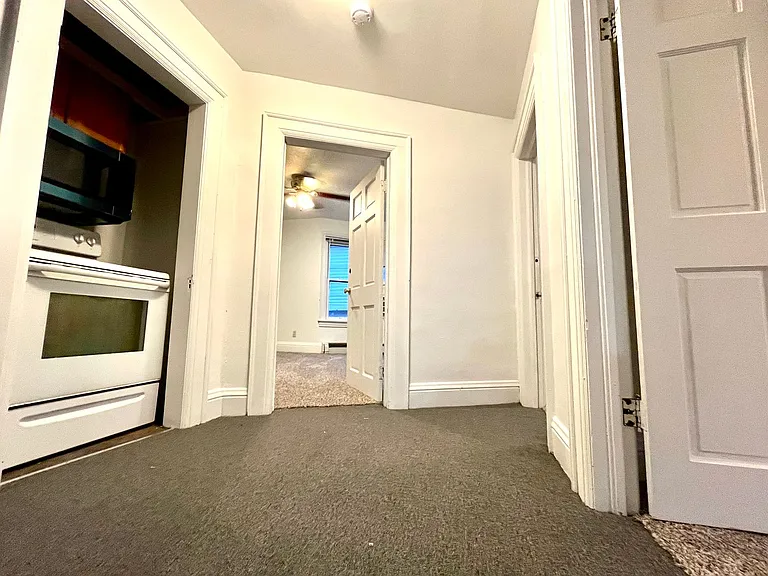 434 S Johnson St — Photo 10