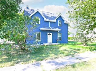 601 N Jefferson St, Roanoke, IL