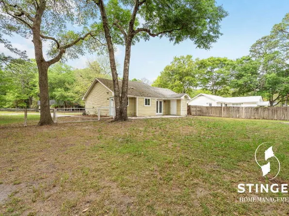 12 Robin St, Hilton Head Island, SC 29928