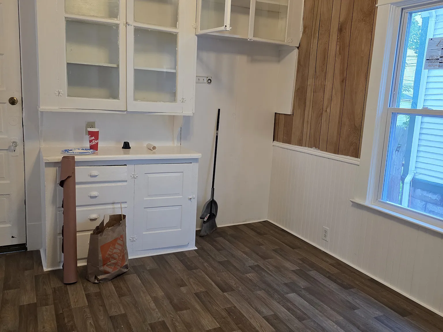 563 Humboldt Pkwy — Photo 3