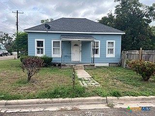 1st image of 911 Pine St