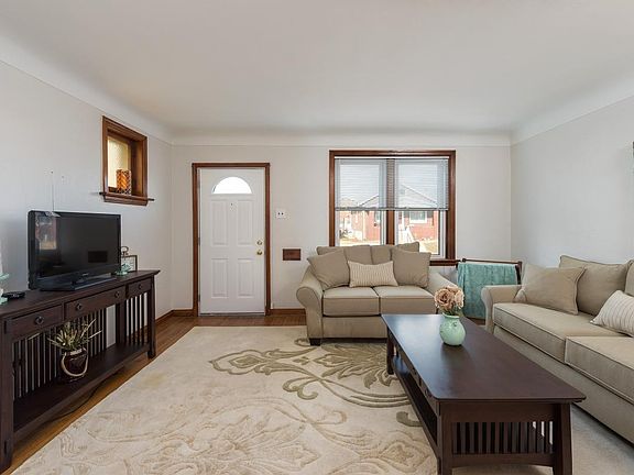 4th image of 5226 Quincy St