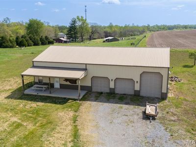 74 Elkville Cemetery Rd, Elkville, IL, 62932