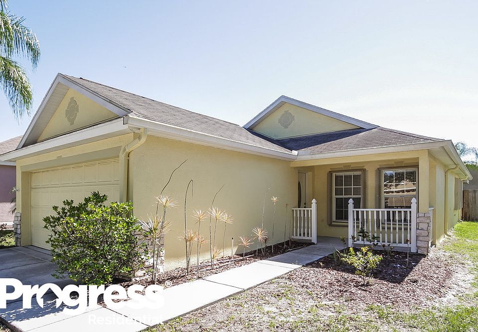 1st image of 7623 Clovelly Park Pl