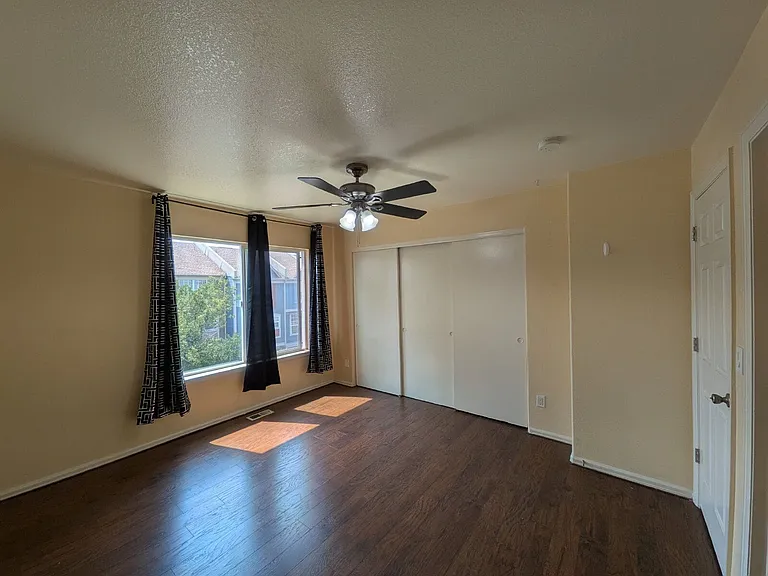 11806 E Kepner Dr — Photo 9