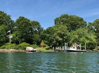 245 Cove Point Rd W, Charlestown, RI 02813