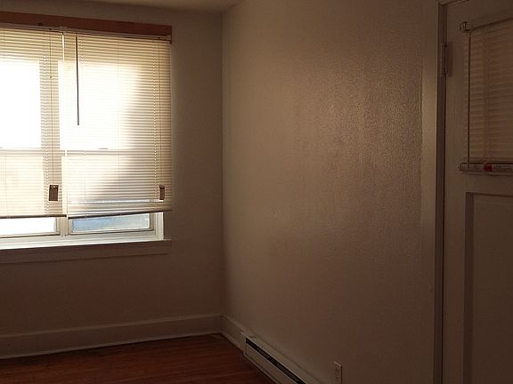 5th image of 7314 Hampton Blvd APT D1