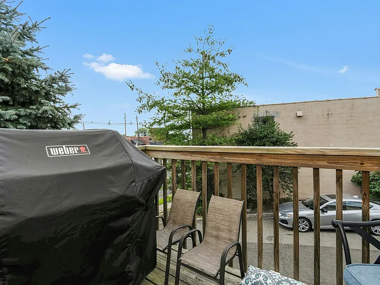25 E Linden Ave — Photo 14