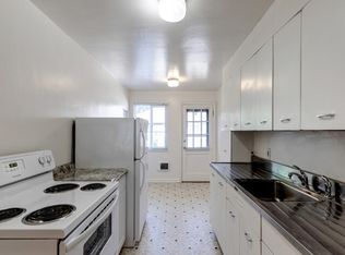 4206 SE Salmon St APT F, Portland, OR 97215