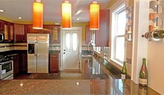 4th image of 315 Tremont St #315