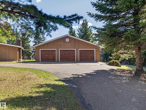 3rd image of 53279 Range Rd #225-109