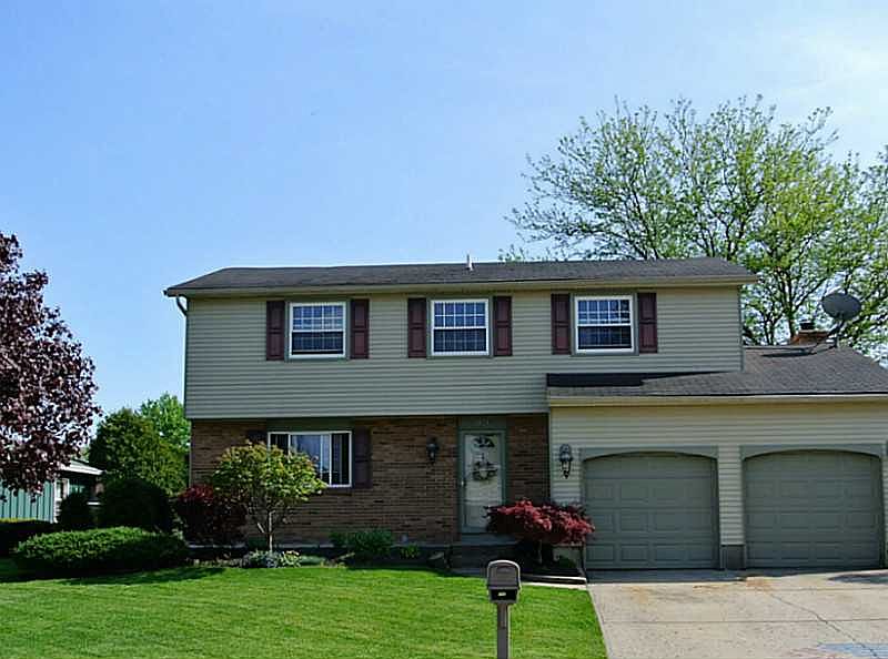 1st image of 1813 Carol Dr