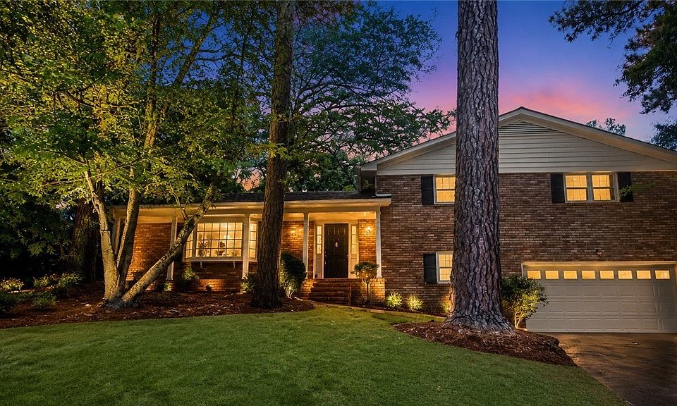 1st image of 120 Wood Valley Lane