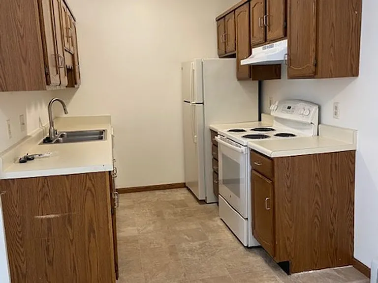 1520 W Portview Dr #40-60-80 — Photo 5