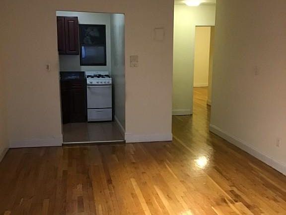 3rd image of 1729 1st Ave Frnt 3