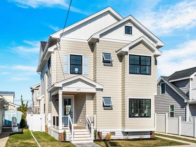 117 E Syracuse Ave, Wildwood Crest, NJ, 08260