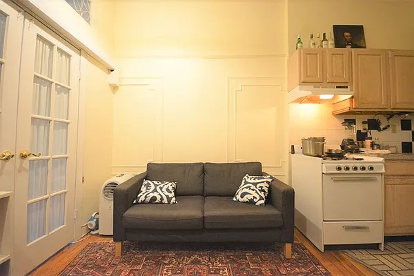 Rented by Citi Habitats | media 16