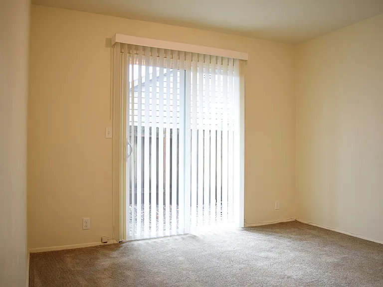Sixpack Apartments — Photo 12