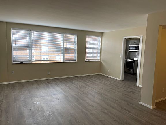 4th image of 2560 N Moreland Blvd #B56f540d1