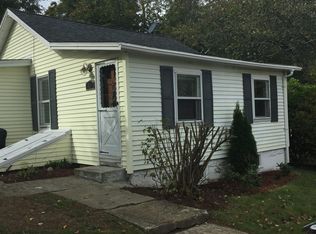 18 Munro Ave, Warren, RI 02885