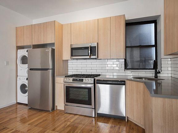 3rd image of 966-968 Saint Nicholas Ave #5A