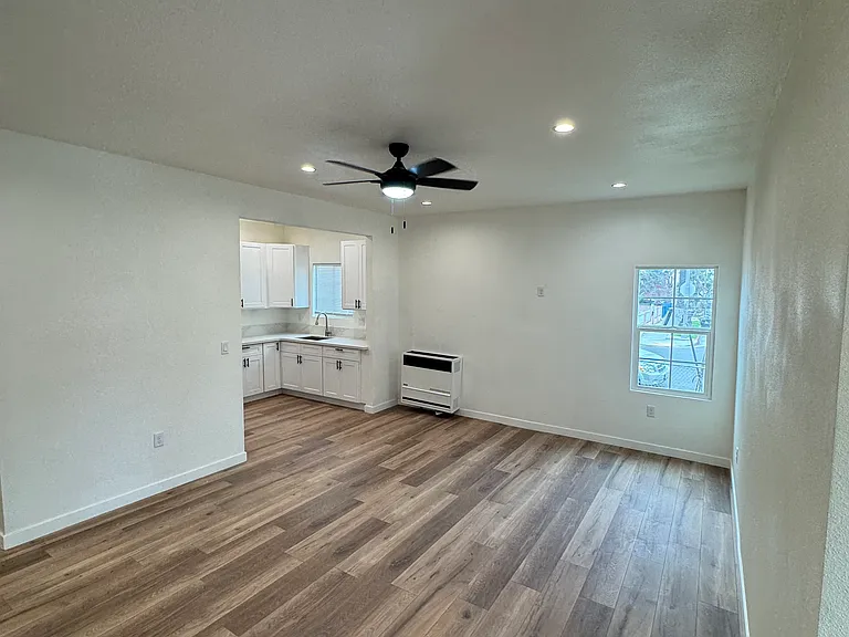 773 Cerritos Ave #A — Photo 2