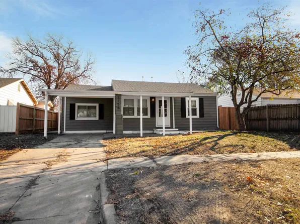 1156 S Christine Rd, Wichita, KS 67218