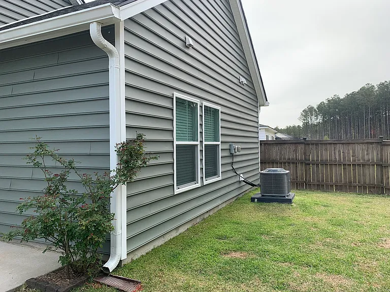 221 Pink Azalea St — Photo 15