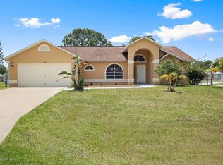 1098 Falconer St NW, Palm Bay, FL 32907