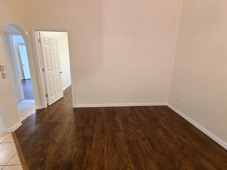 1948 Lake Atriums Cir #121 — Photo 19