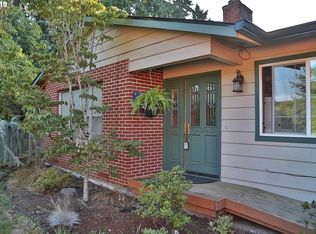 33463 S Sawtell Rd, Molalla, OR 97038