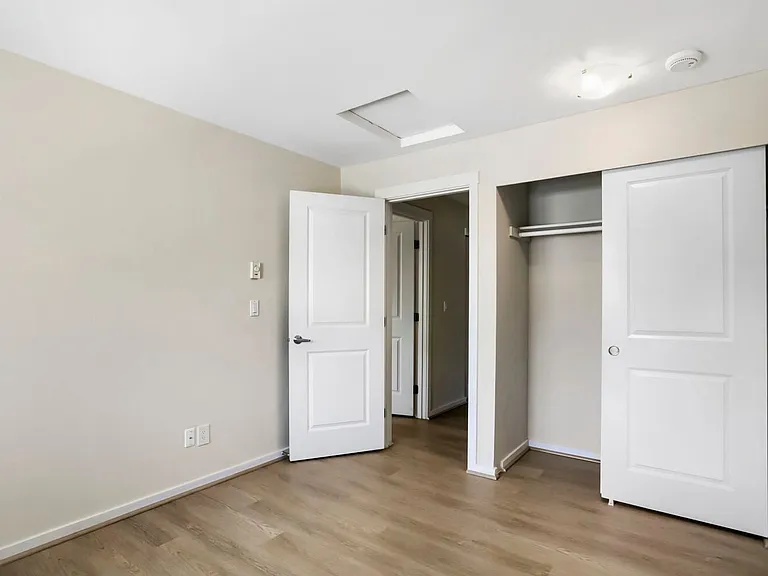 15415 35th Ave W #F301 — Photo 10