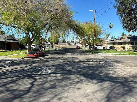 4th image of 162 S Winery Ave