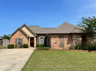 156 Falls Xing, Madison, MS 39110