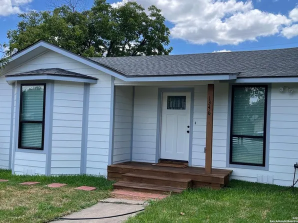 1346 Rivas St, San Antonio, TX 78207