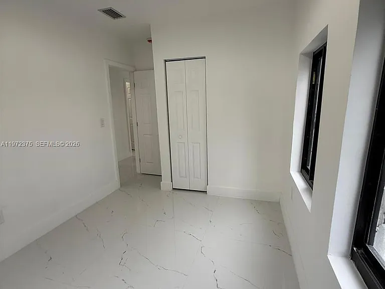 1379 NW 55th Ter #4 — Photo 4