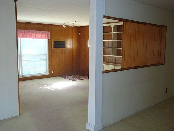 5th image of 10434 Orion Ave