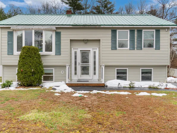 14 Libby Drive, Buxton, ME 04093