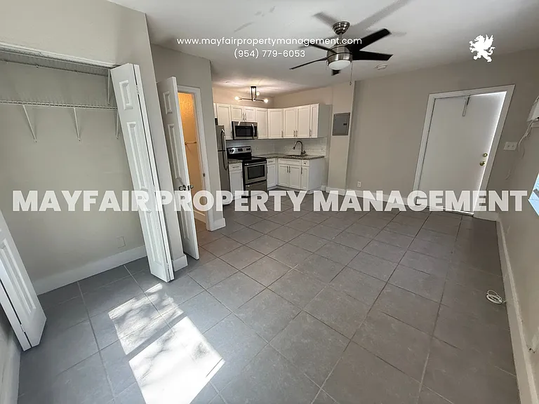 635 NE 8th Ave #4 — Photo 5