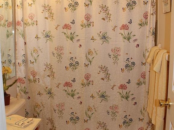 5th image of 7899 Jessies Way #23-101