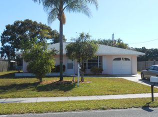 536 Center Rd, Venice, FL 34293