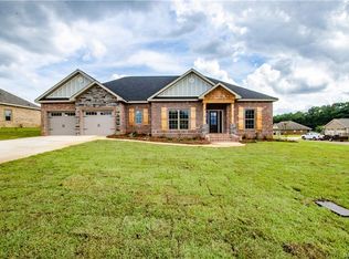 127 Mosswood Dr, Enterprise, AL 36330