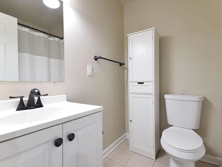 Upstairs Bathroom