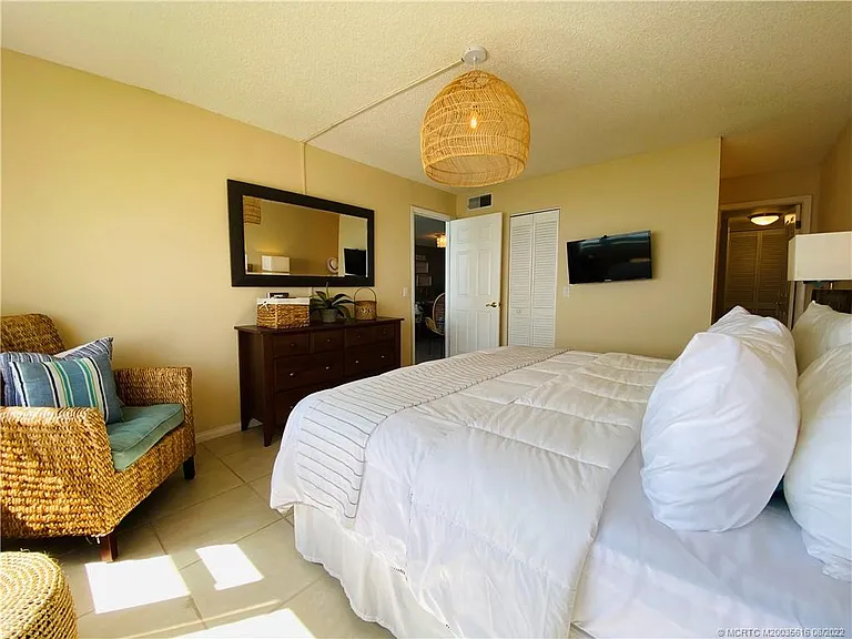 7380 S Ocean Dr #718A — Photo 32