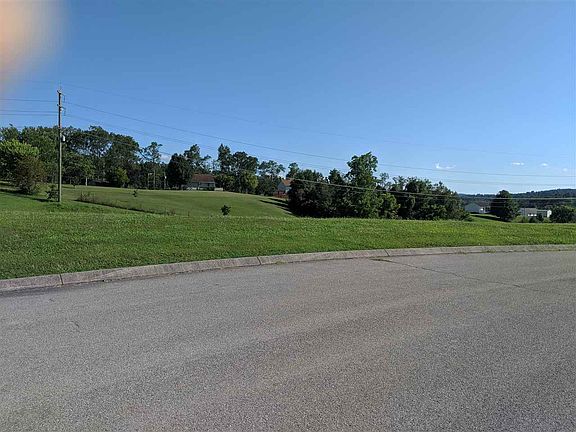 3rd image of 2656 Plantation Dr