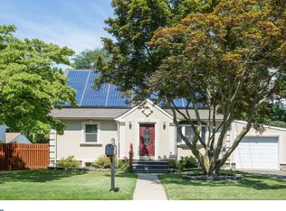 155 Crest Ave, Hamilton, NJ 08690